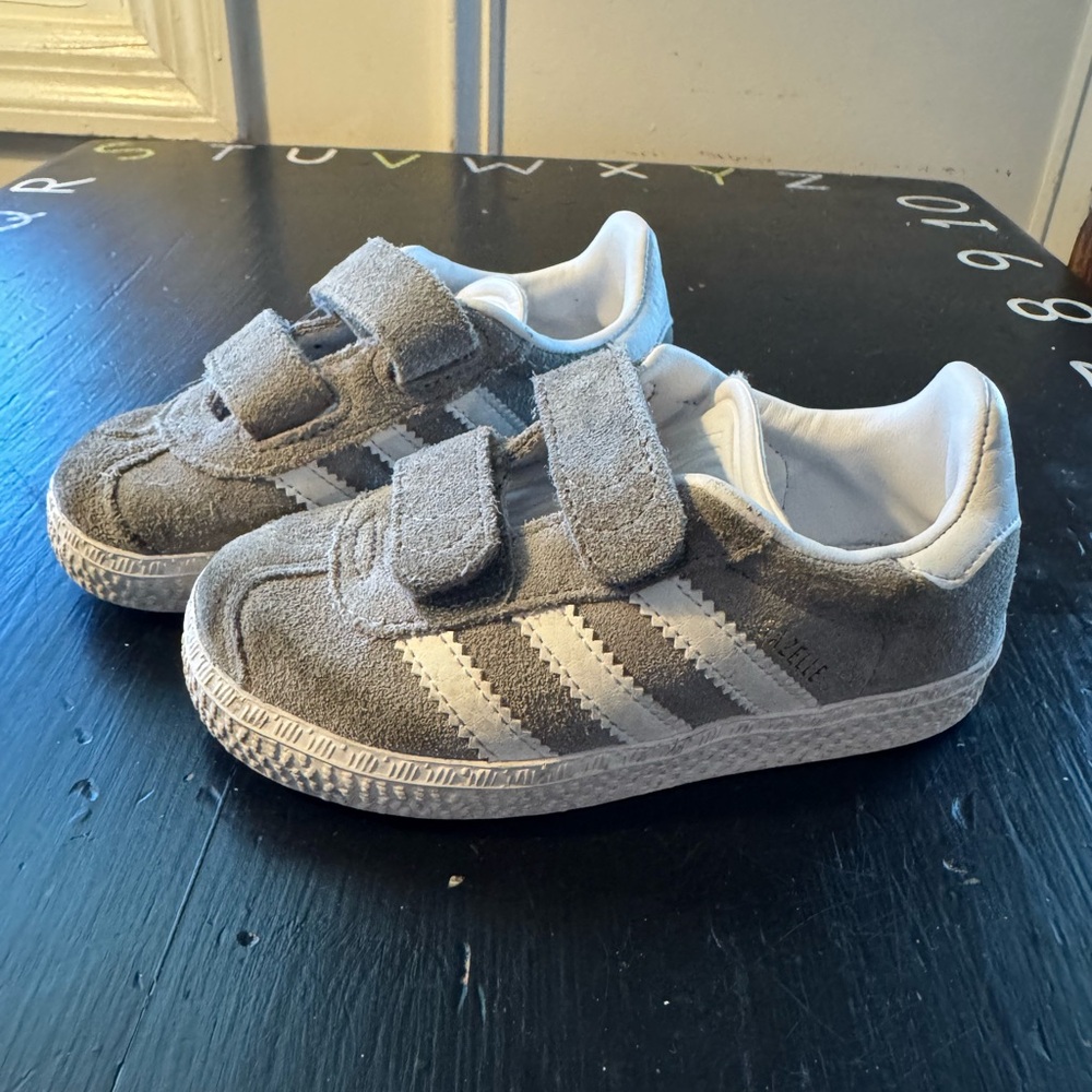 Adidas gazelle gray velcro toddler sneakers